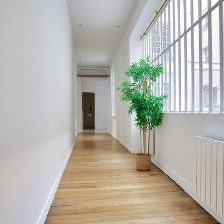 Appartement Quartier Chatelet Les Halles Free Netflix Paris Exterior photo